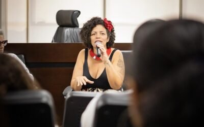 Dani Portela realiza Cine Debate com alunos de escolas públicas na Alepe